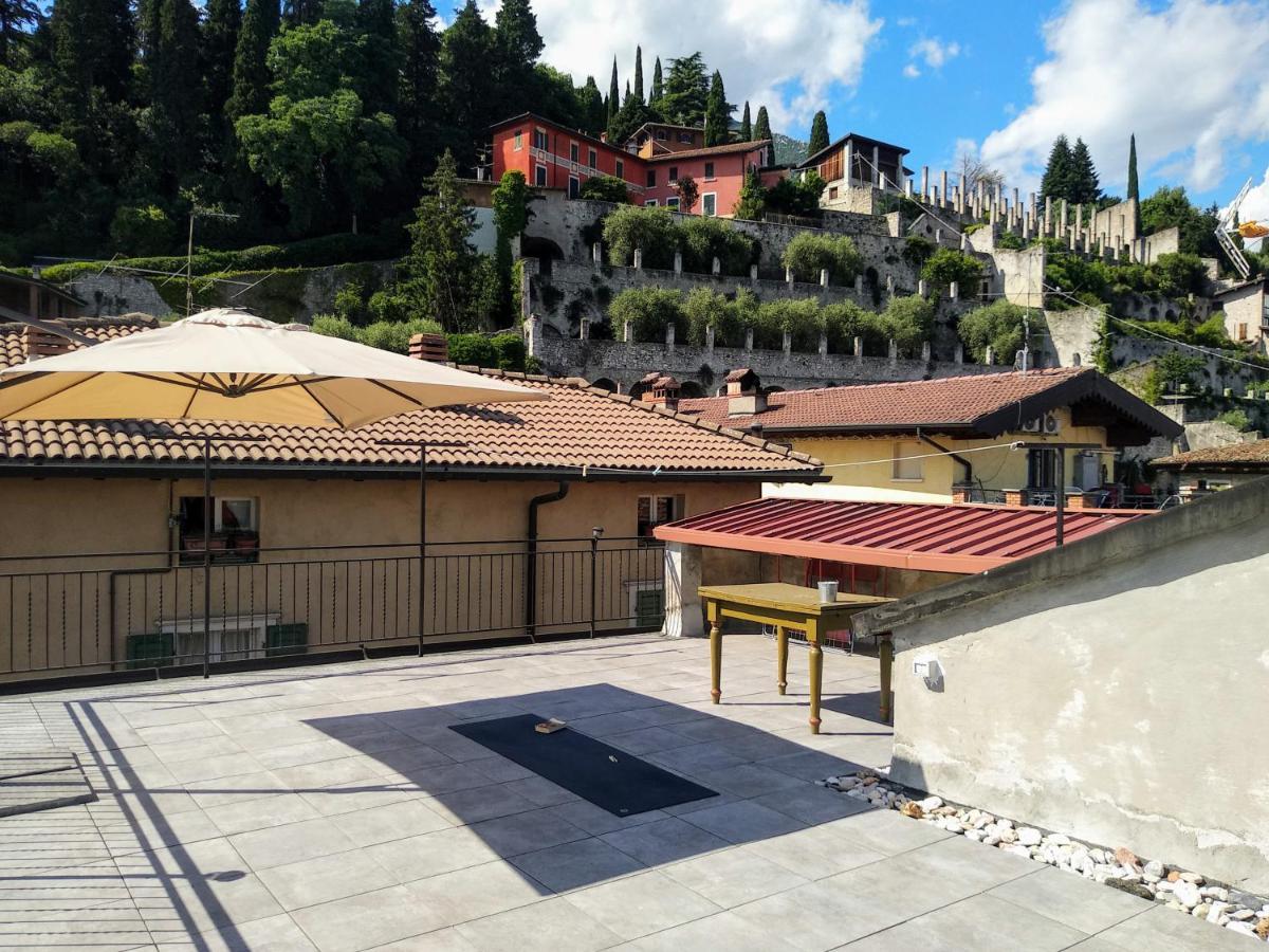 Atlante Hotel Toscolano Maderno Exterior foto
