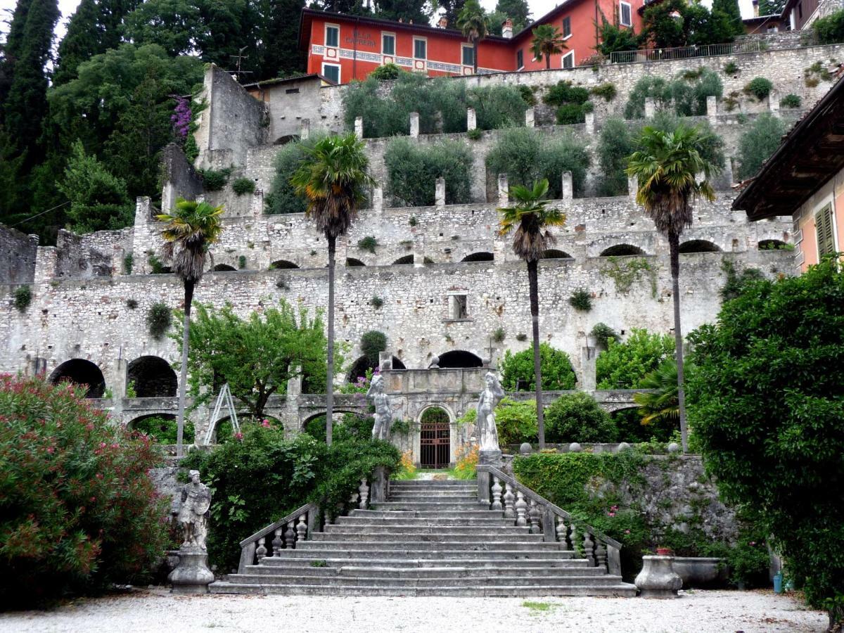 Atlante Hotel Toscolano Maderno Exterior foto